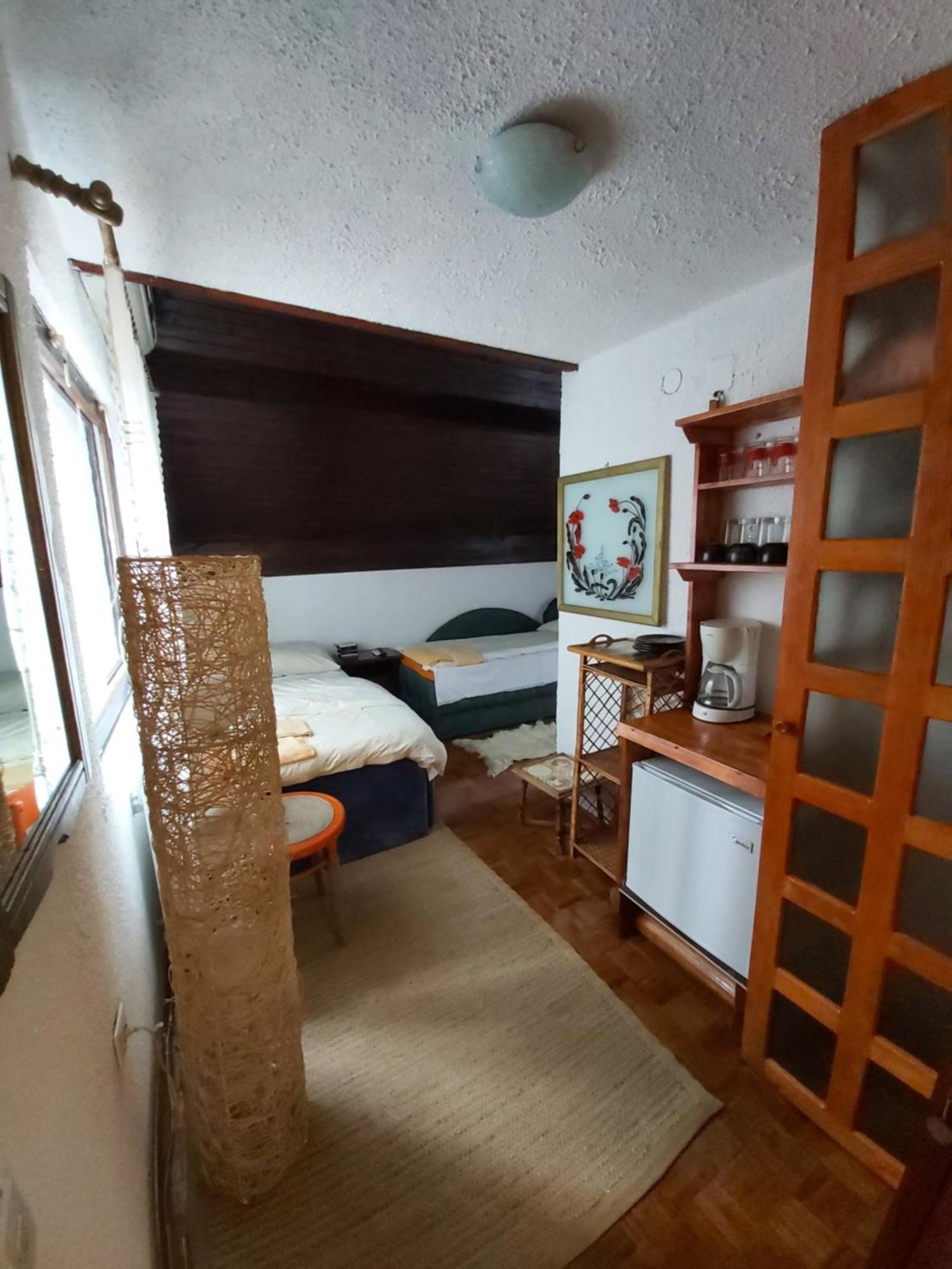 Guesthouse Bajka Vinci Pokoj fotografie