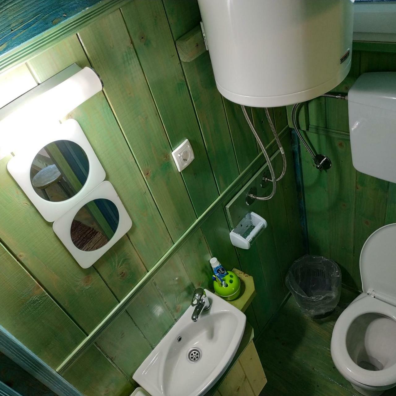 Guesthouse Bajka Vinci Exteriér fotografie